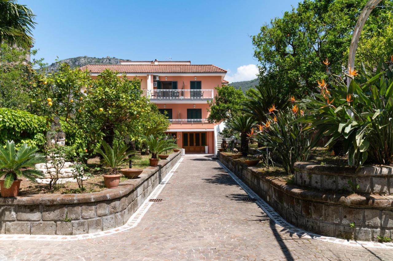 Villa Francesca Relais Пьяно-ди-Сорренто Экстерьер фото