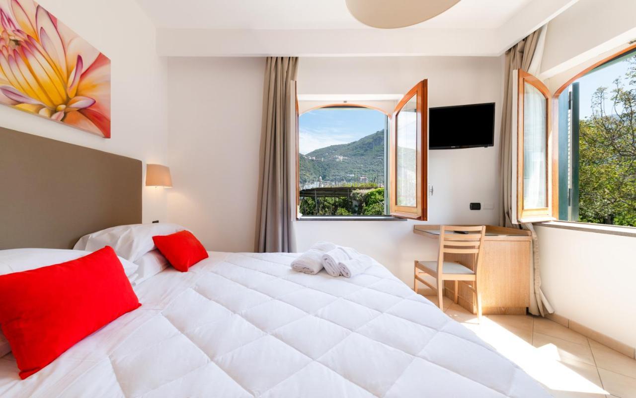 Villa Francesca Relais Пьяно-ди-Сорренто Экстерьер фото